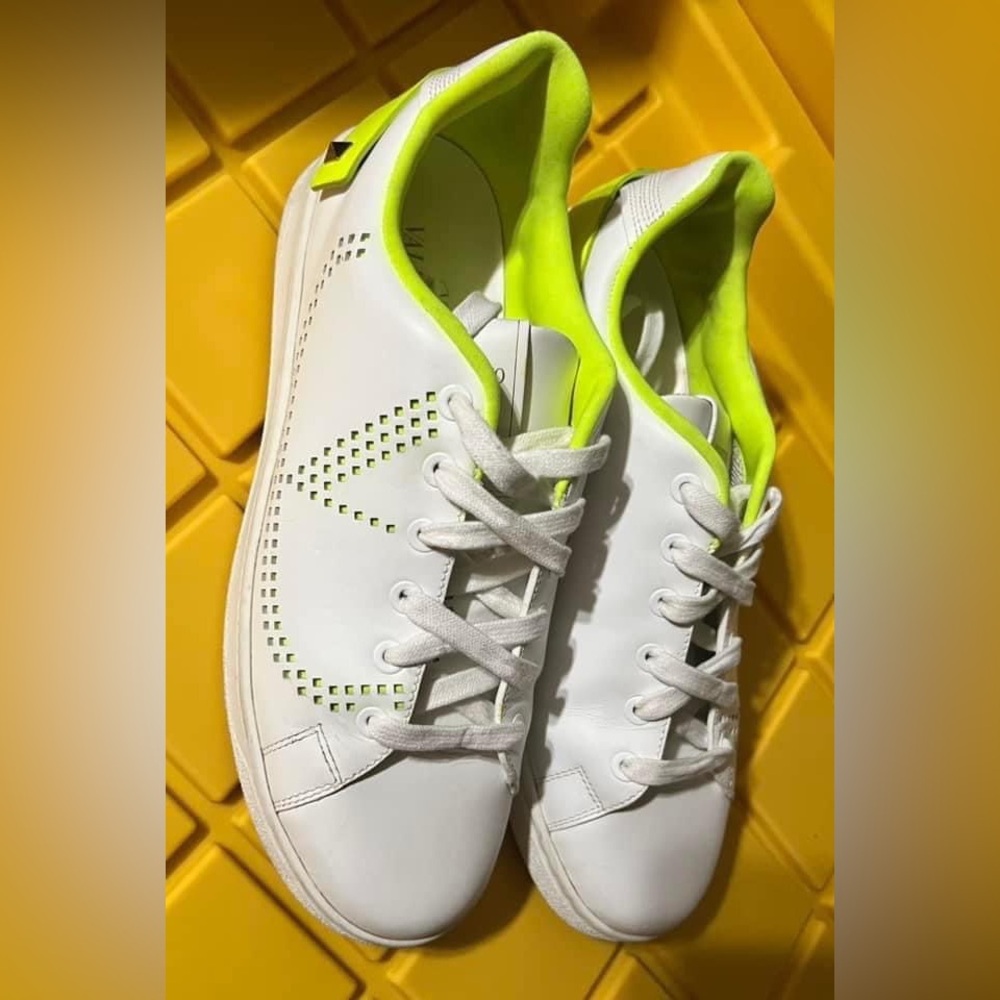 Valentino 38.5